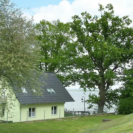 Apartament Strandhaus Direkt An Der Muritz *