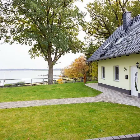 Strandhaus Direkt An Der Muritz Apartament